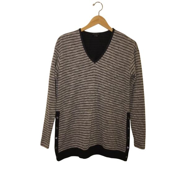 Theory Grey black stripe cotton blend V-neck pullover LS Top - Picture 1 of 7